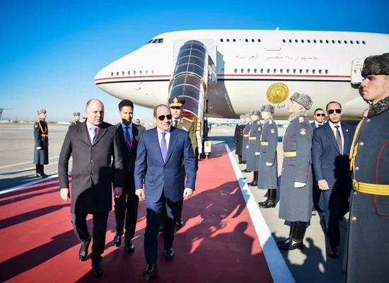 President El-Sisi welcomed upon arrival at Vnukovo International Airport in Moscow