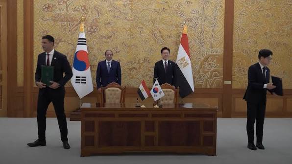 A scene from President Abdel Fattah El-Sisi's state visit to South Korea