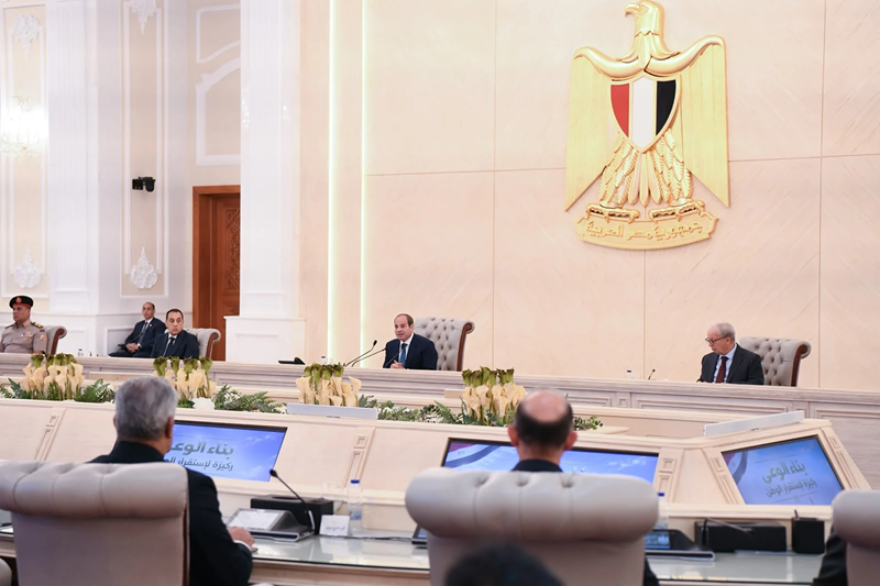 President El-Sisi addresses participants during the expanded meeting
