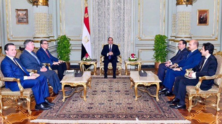 Egypt's President Abdel Fattah al-Sisi held a meeting with US Secretary of Energy, Rick Perry, at Montazah Palace in Alexandria on Thursday, where the US official hailed the Egyptian efforts to strengthen the energy sector at both the regional and nationa