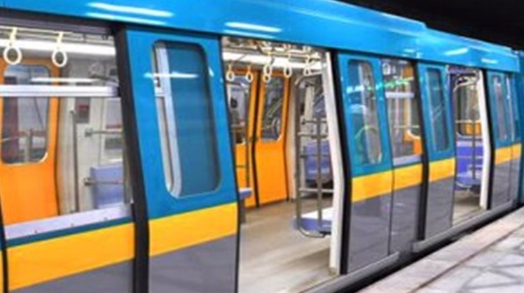 President Abdel Fatah al-Sisi issued a presidential decree approving an agreement between Egypt and the European Investment Bank (EIB) on developing the first line of Cairo Metro. 
