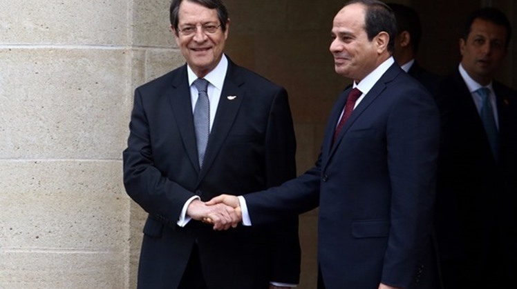 In a phone call with Egypt's President Abdel Fatah al-Sisi, Cypriot President Nicos Anastasiades on Wednesday expressed keenness to foster relations with Egypt at the bilateral level. 
