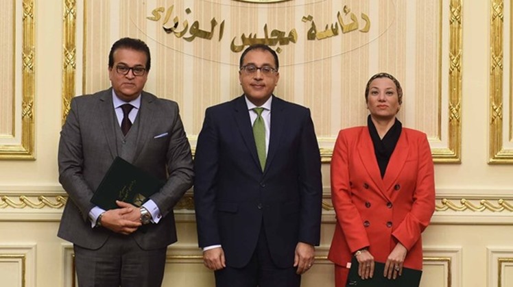 Prime Minister Mostafa Madbouli witnessed on Wednesday the signing ceremony of a Memorandum of Understanding (MOU) between the Ministry of Higher Education and Scientific Research, and the Ministry of Environment.