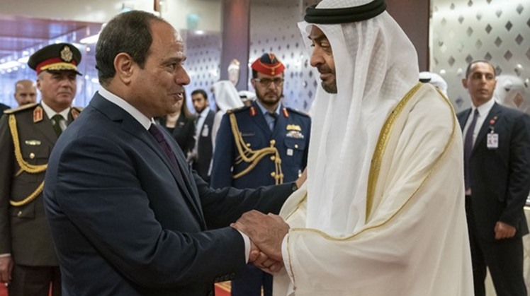 The Emirati Crown Prince of Abu Dhabi and Deputy Supreme Commander, Sheikh Mohammed Bin Zayed, said on Twitter Saturday he had a call with the Egyptian President Abdel Fatah al Sisi to discuss the latest developments.