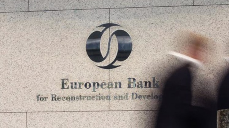 Egypt's Minister of International Cooperation Rania Al-Mashat announced Sunday that Egypt won two of the 2020 Sustainability Awards granted by the European Bank for Reconstruction and Development (EBRD).
