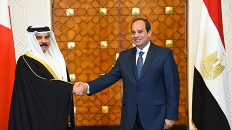 Egypt's President Abdel-Fattah al-Sisi has received a phone call on Wednesday from Bahraini King Hamad bin Isa Al Khalifa in which they discussed bilateral ties as well as the development of the crisis in Libya.