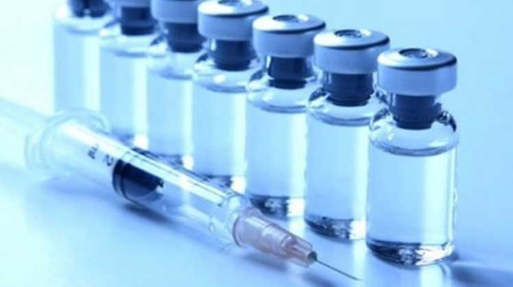 Egypt'a Minister of Health Hala Zayed announced Wednesday during the Cabinet meeting that a cooperation agreement will be signed in September with one of the Chinese companies to manufacture the coronavirus vaccine.
