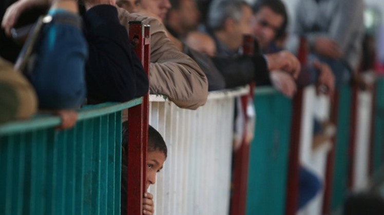 Rafah crossing between Egypt, Gaza remains open for stranded passengers, humanitarian cases