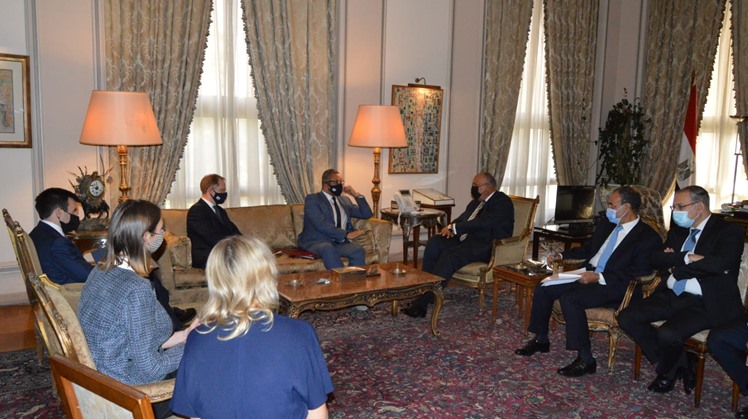 Egyptian FM meets with UK Minister of State for Middle East and North Africa
