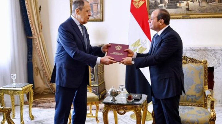 Egyptian President Sisi receives message from Russian FM 