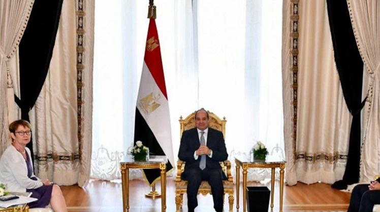 Sisi says Egypt highly values distinguished relations with EBRD