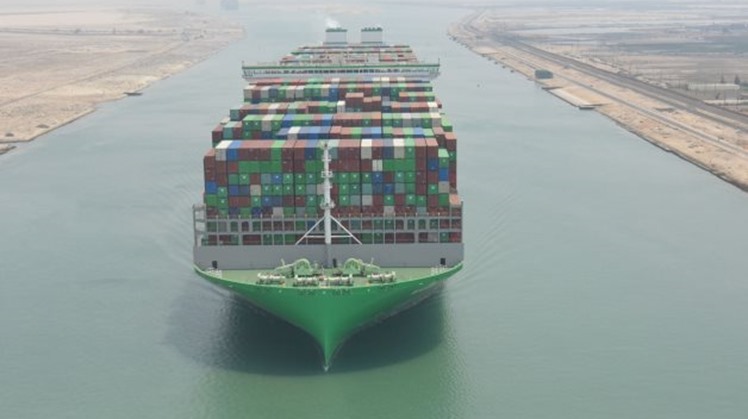 Development efforts for economic zone of Suez Canal to maximize its economic returns   