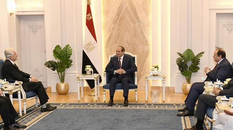 Egypt's Sisi discusses with CIA director ways to enhance security and intelligence cooperation