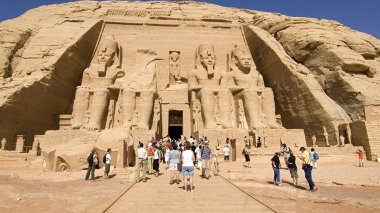 Tourists in Luxor