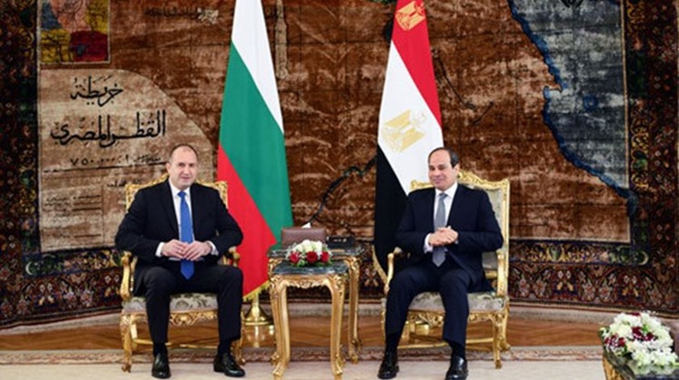 President Abdel Fatah al-Sisi holds talks with his Bulgarian counterpart Rumen Radev in Cairo on Tuesday - Press photo
