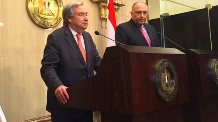 Egypt's Foreign Minister Sameh Shoukri (R) holds a press conference in Cairo with UN Secretary-General António Guterers (L) - Courtesy of the UNSG spokesperson