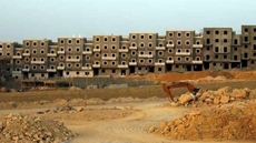  Egyptian President Abdel Fattah al-Sisi on Monday urged constructing 3,300 additional new housing units in Cairo as part of the national project dubbed "Housing for all Egyptians"