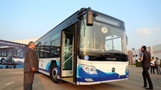 Egypt's ministers sign agreements to manufacture electric buses
