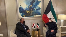 Egypt, Kuwait FMs review situation in Lebanon