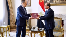 Egyptian President Sisi receives message from Russian FM 