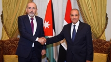 Egypt and Jordan discuss Gaza, the Palestinian cause and regional tensions, reaffirming bilateral cooperation and solidarity with Jordan’s security.